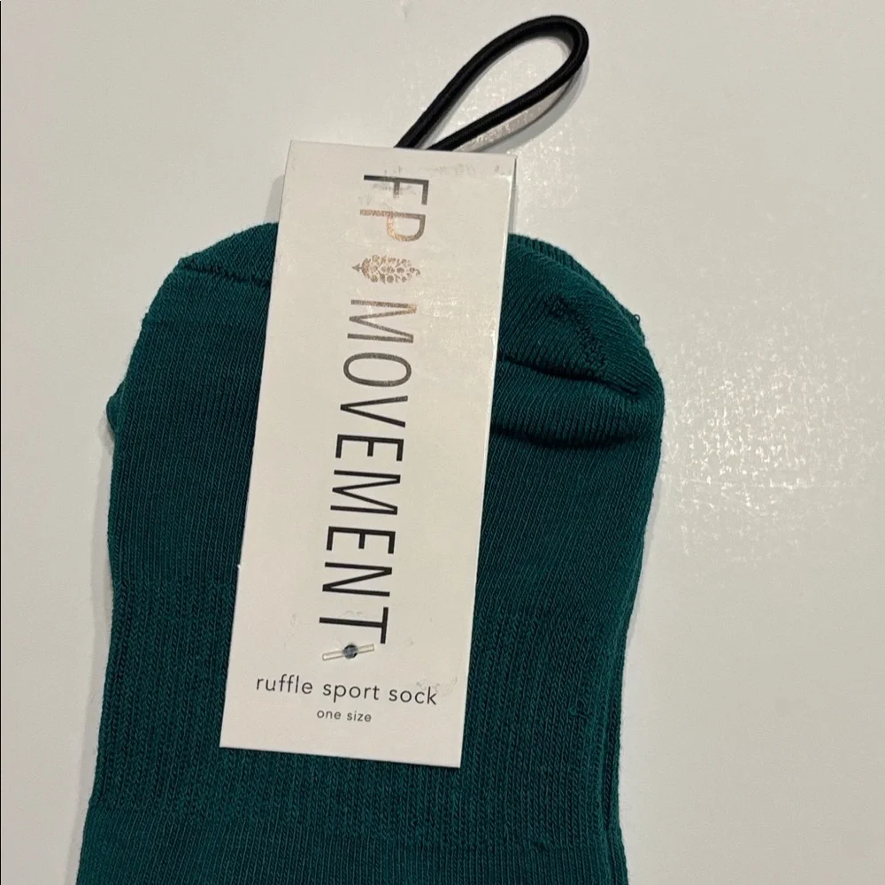Free People x Lucky Honey Movement Classic Ruffle Sport Socks in Green